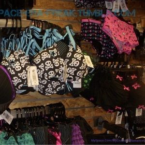 Meet your Posher, Posh